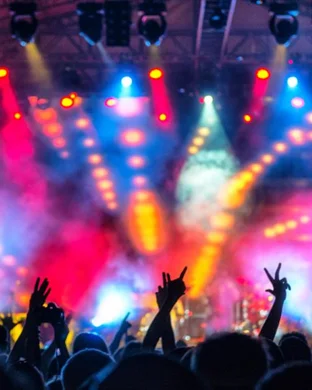 Rockin' The Island: Stone Temple Pilots, Skillet & Theory Of A Deadman - 2 Day Pass