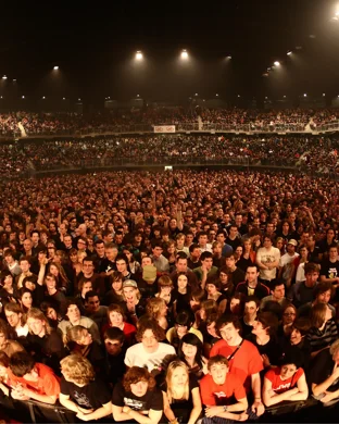 Live concert by Austra