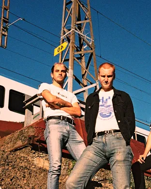 Amyl and The Sniffers Minneapolis