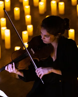 Candlelight: Tribute to Drake