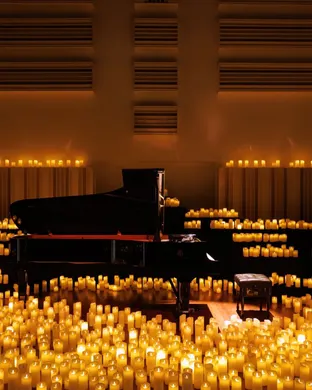 Candlelight: Tribute to Adele
