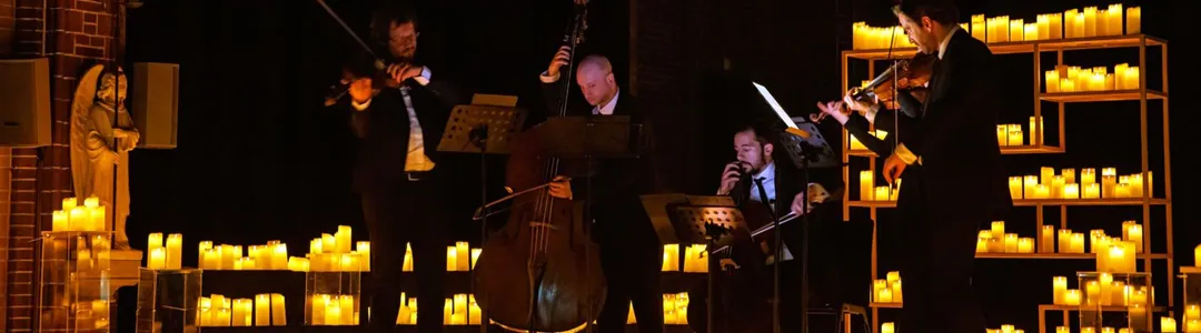 Candlelight: 90s Unplugged