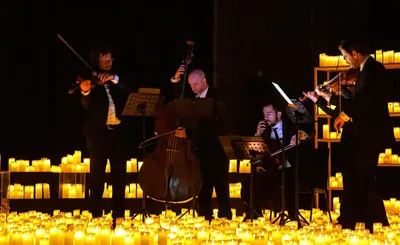 Candlelight: 90s Unplugged