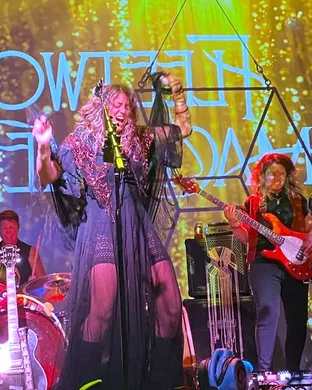 Fleetwood Macrame
