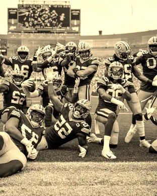 Green Bay Packers vs. Minnesota Vikings (Date: TBD)