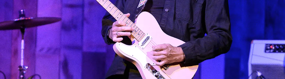 Greg Koch 