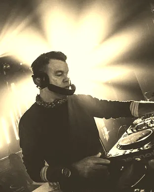 Paul Oakenfold & The Crystal Method