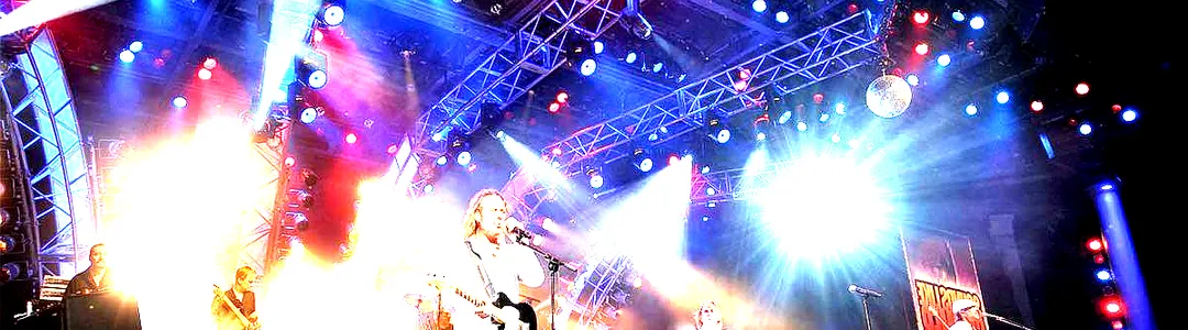 Stayin' Alive - One Night of the Bee Gees