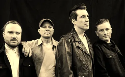 Theory Of A Deadman